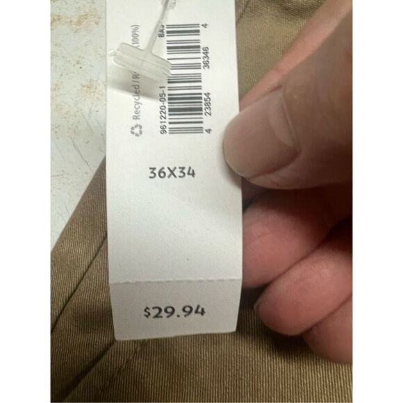 Old Navy Classic Loose Khaki Pants Sz 36/34 NWT - Picture 6 of 7
